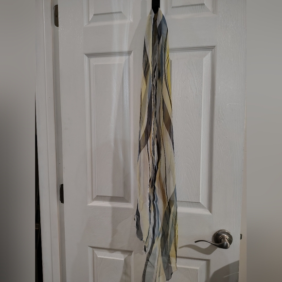 6 Piece Scarf Lot- From Winter Calvin Wrap , Wispy Lane Bryant,To Neckline Sheer - Picture 11 of 13